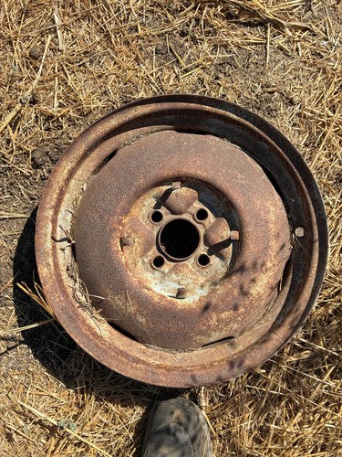 Studebaker champion wheel 4 - studebaker,